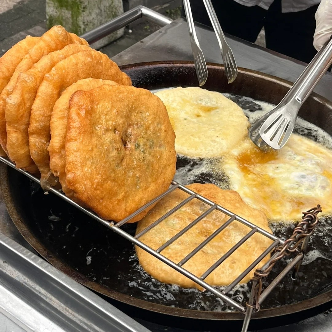 网红四川葱香肉饼技术配方葱油饼煎饼馅饼资料教程培训方法视频教-优资源网